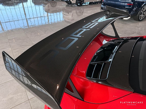 Porsche 911 17 of 18