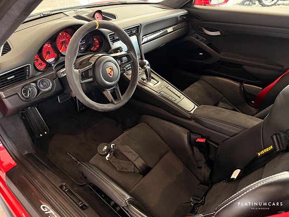 Porsche 911 5 of 18