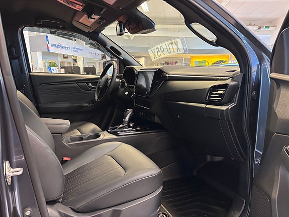 Isuzu D-max 13 of 16