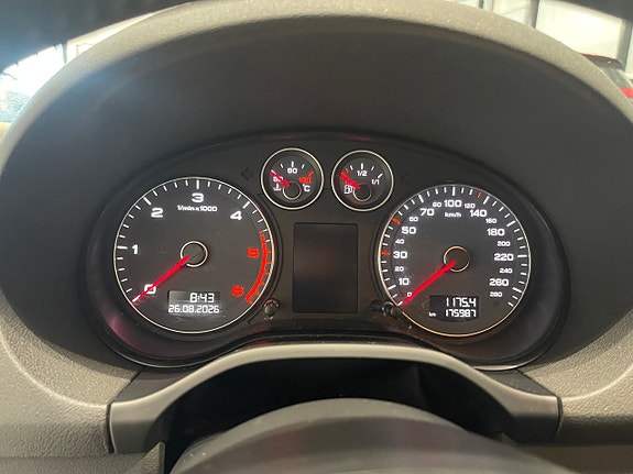 Audi A3 8 of 13