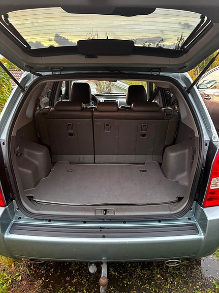 Hyundai Tucson 2 of 12
