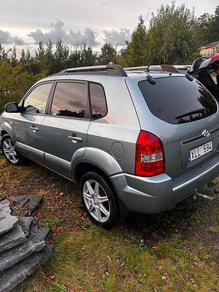 Hyundai Tucson 9 of 12