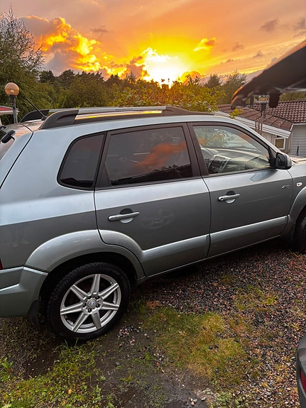 Hyundai Tucson 12 of 12