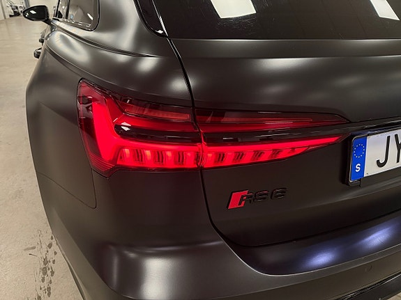 Audi RS6 24 of 24