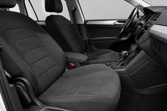 Volkswagen Tiguan 14 of 20