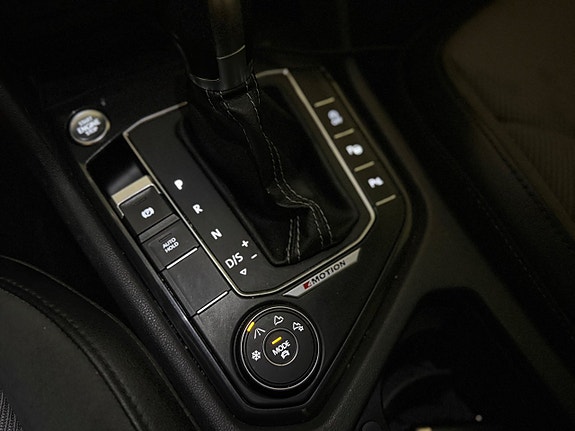 Volkswagen Tiguan Allspace 17 of 21