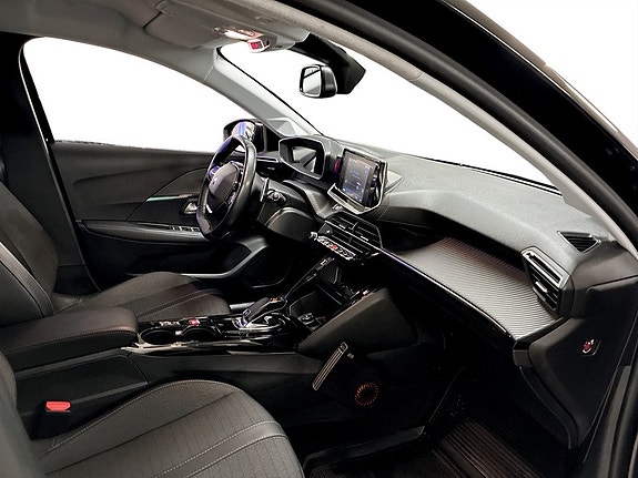 Peugeot 208 10 of 14