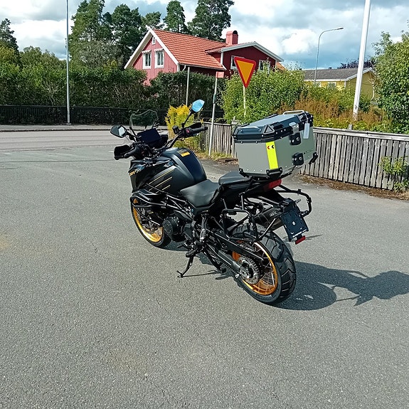 QJ Motor SRT900SX Inkl. väskpaket 7 of 8