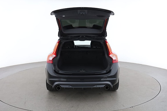 Volvo V60 17 of 30