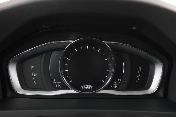 Volvo V60 20 of 30