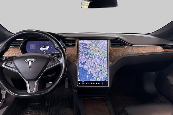 Tesla Model S 7 of 12