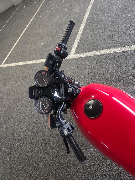 Suzuki GSX 400 E 6 of 10