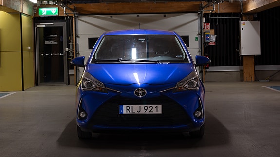 Toyota Yaris 4 of 14