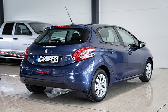 Peugeot 208 10 of 30