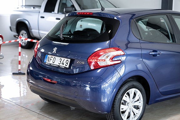 Peugeot 208 13 of 30