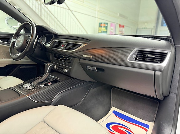 Audi A7 23 of 30