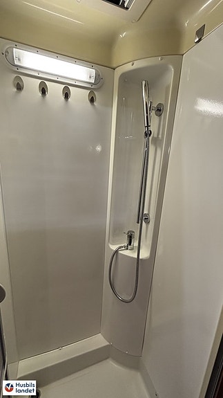 Hymer B 779 XL/INKOMMANDE 12 of 17
