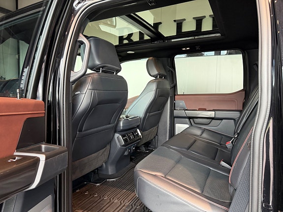 Ford F-150 12 of 16