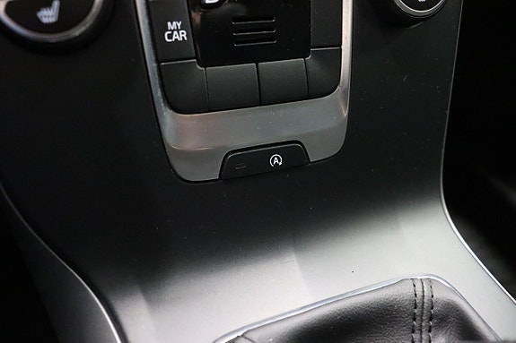Volvo V40 20 of 24