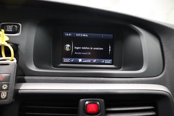 Volvo V40 18 of 24