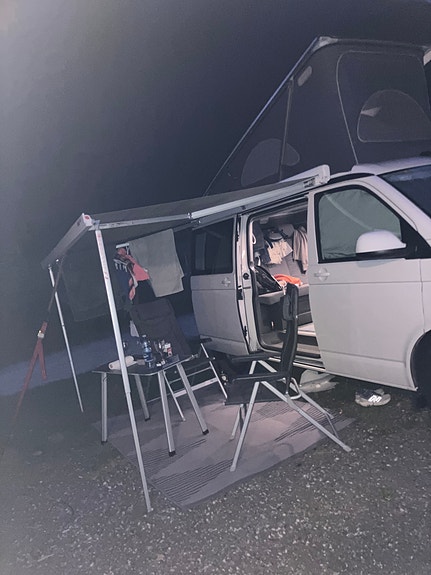 Volkswagen California 2 of 5