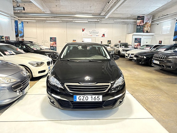 Peugeot 308 SW 3 of 12