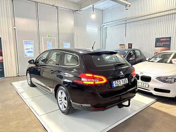 Peugeot 308 SW 5 of 12
