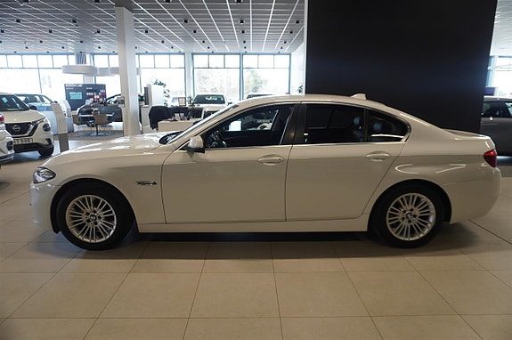 BMW 520d 3 of 14