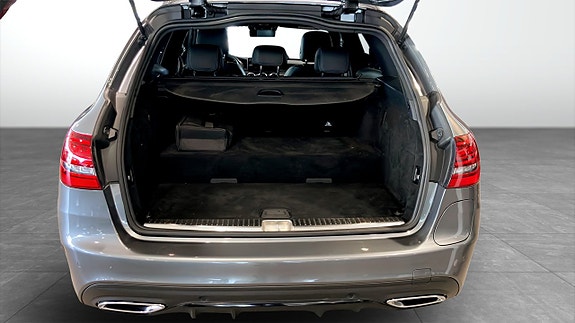 Mercedes-Benz C300 de 9 of 9