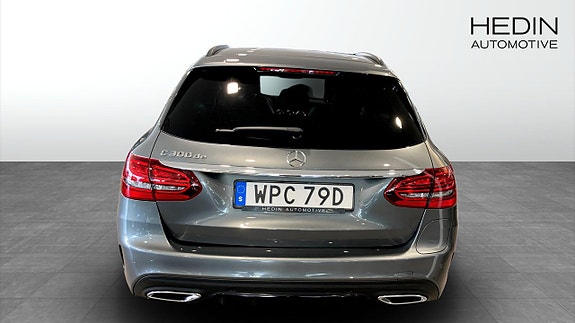 Mercedes-Benz C300 de 7 of 9