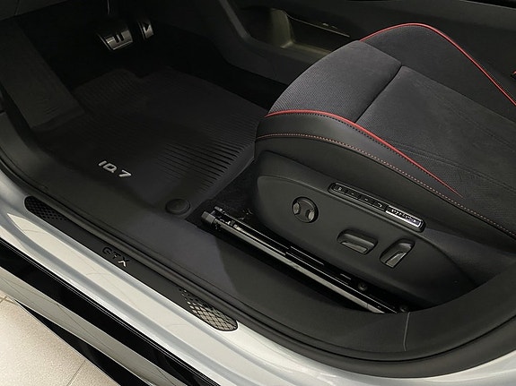 Volkswagen ID.7 15 of 18