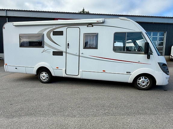 Bürstner Viseo I715 Queenbed - Solcell - Taksäng - B-kort - 3500kg - 2 of 19