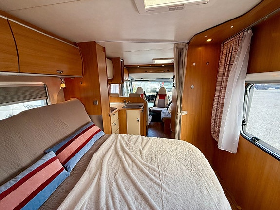 Bürstner Viseo I715 Queenbed - Solcell - Taksäng - B-kort - 3500kg - 18 of 19