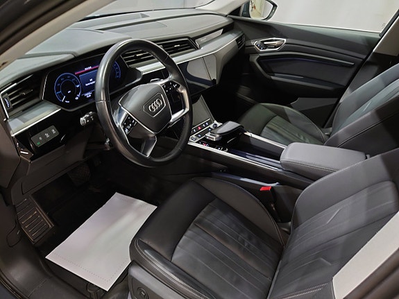 Audi Q8 8 of 18