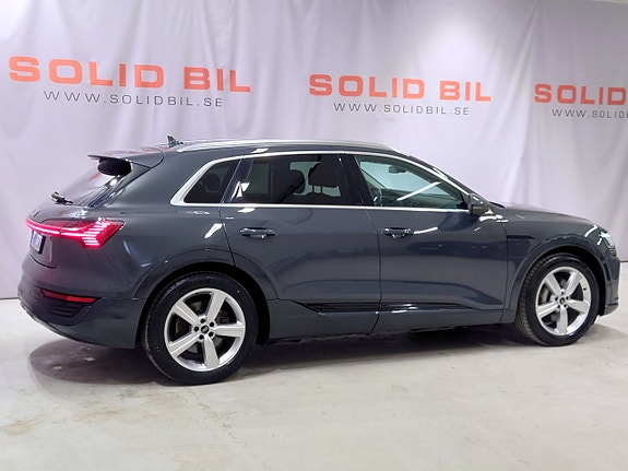 Audi Q8 7 of 18