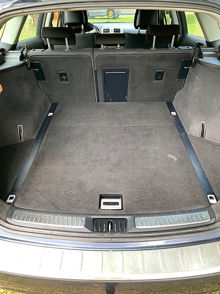 Toyota Avensis 10 of 12