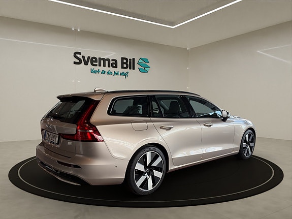 Volvo V60 6 of 15