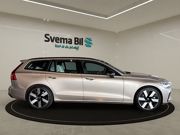 Volvo V60 7 of 15