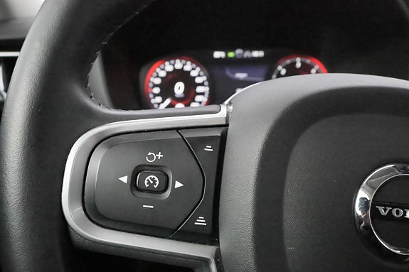 Volvo V60 18 of 30