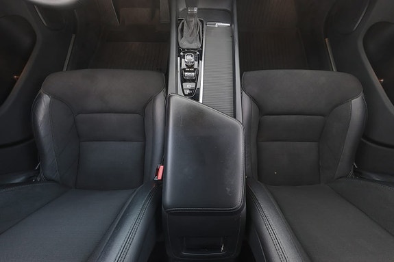 Volvo V60 20 of 30