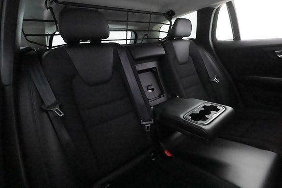 Volvo V60 23 of 30