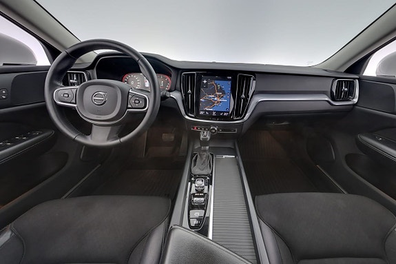 Volvo V60 15 of 30