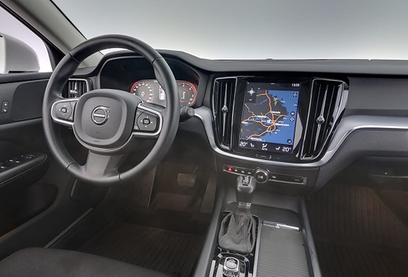 Volvo V60 16 of 30
