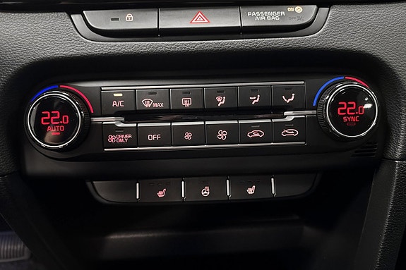 Kia Ceed 12 of 17