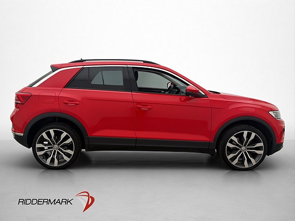 Volkswagen T-Roc 9 of 30