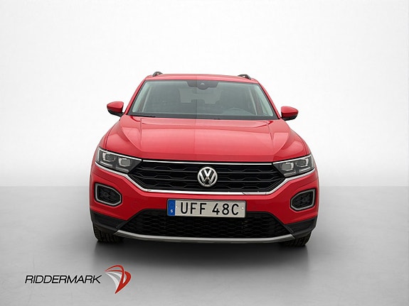 Volkswagen T-Roc 2 of 30
