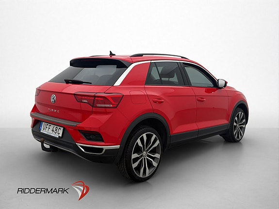 Volkswagen T-Roc 8 of 30