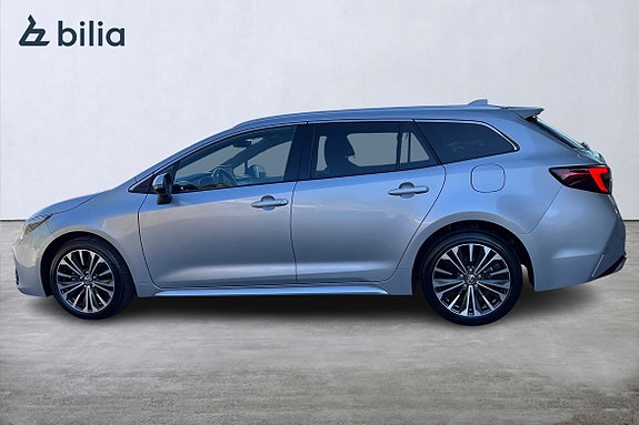 Toyota Corolla 18 of 29
