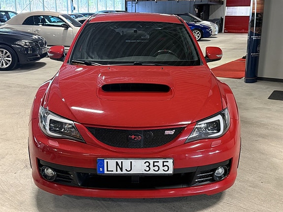 Subaru Impreza 2 of 9