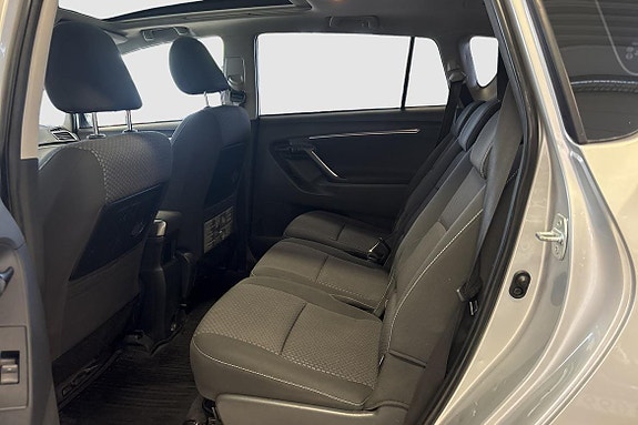 Toyota Verso 10 of 12